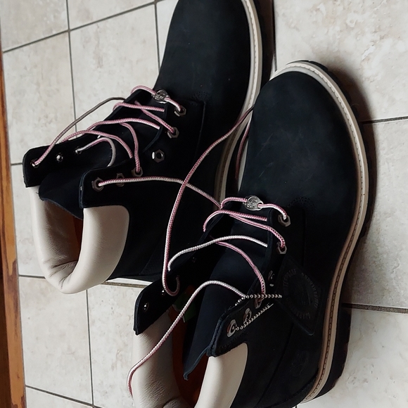 Timberland Waterville Boots 11W - Picture 2 of 4